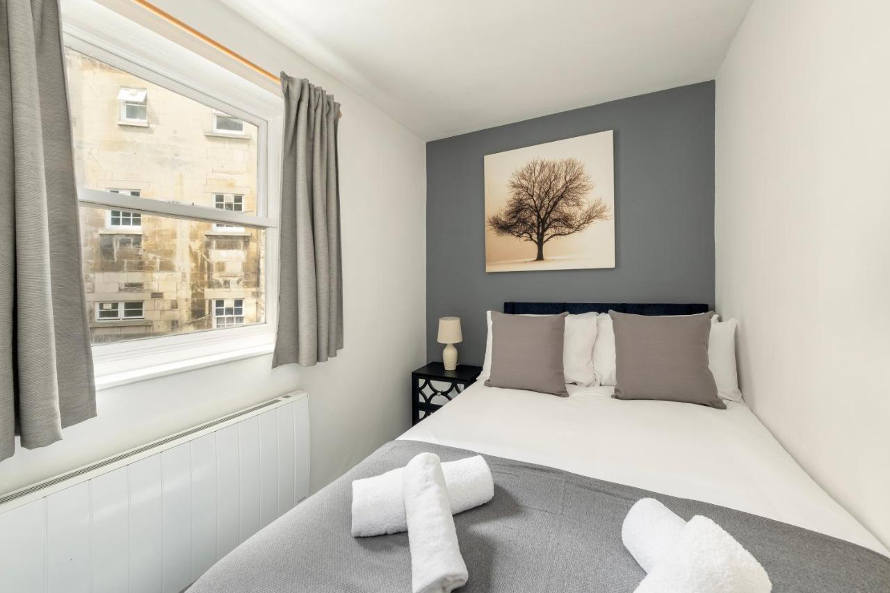 Super City Centre Apartment - Two Bedrooms, Perfect Location Bath Esterno foto