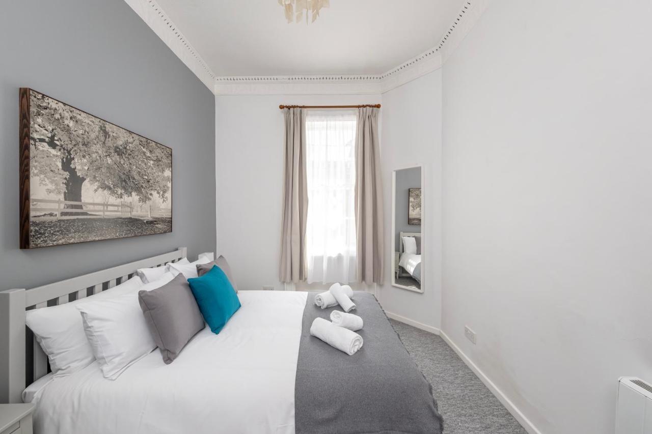Super City Centre Apartment - Two Bedrooms, Perfect Location Bath Esterno foto